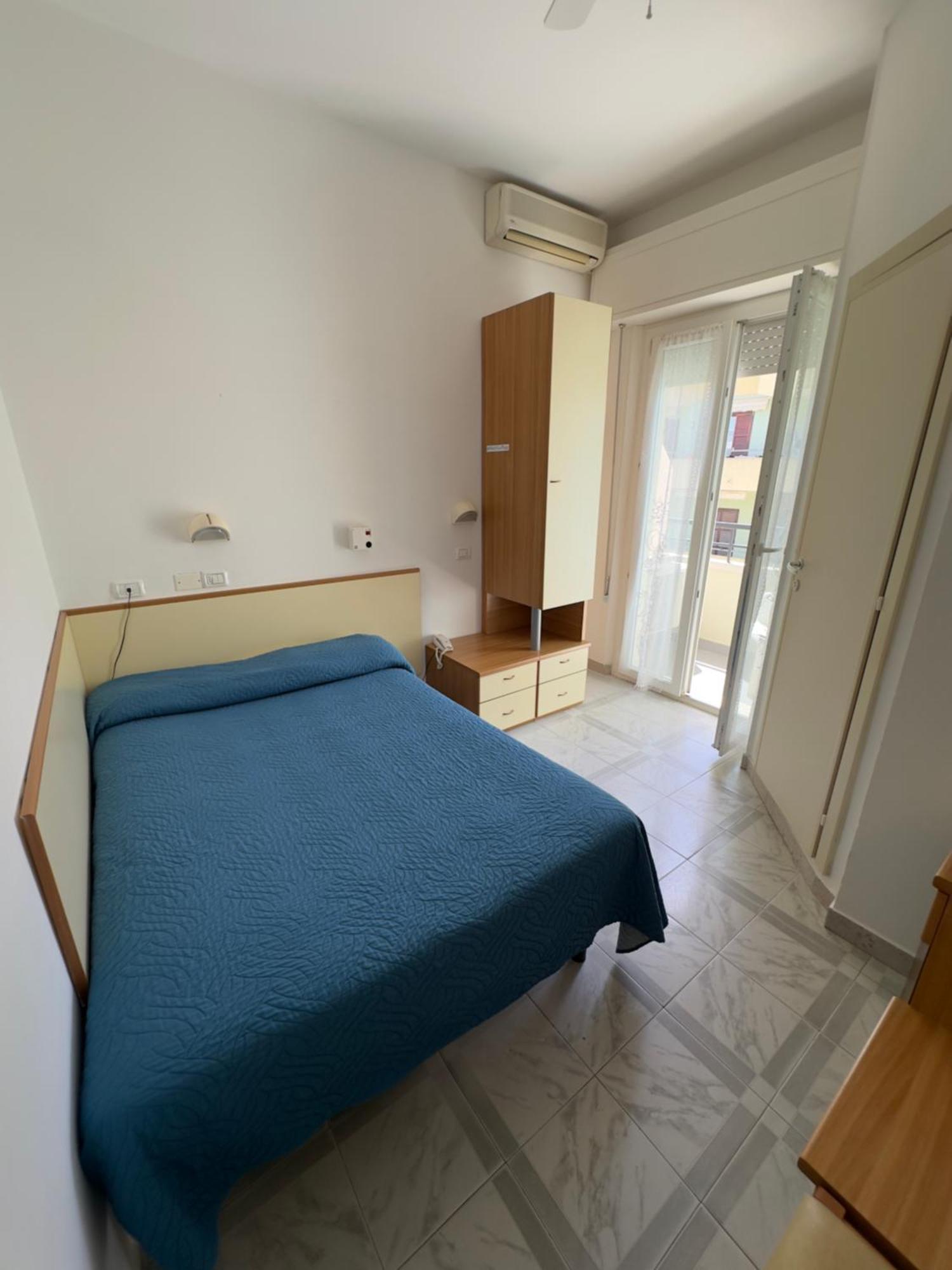 Hotel La Plage Cattolica Exteriör bild